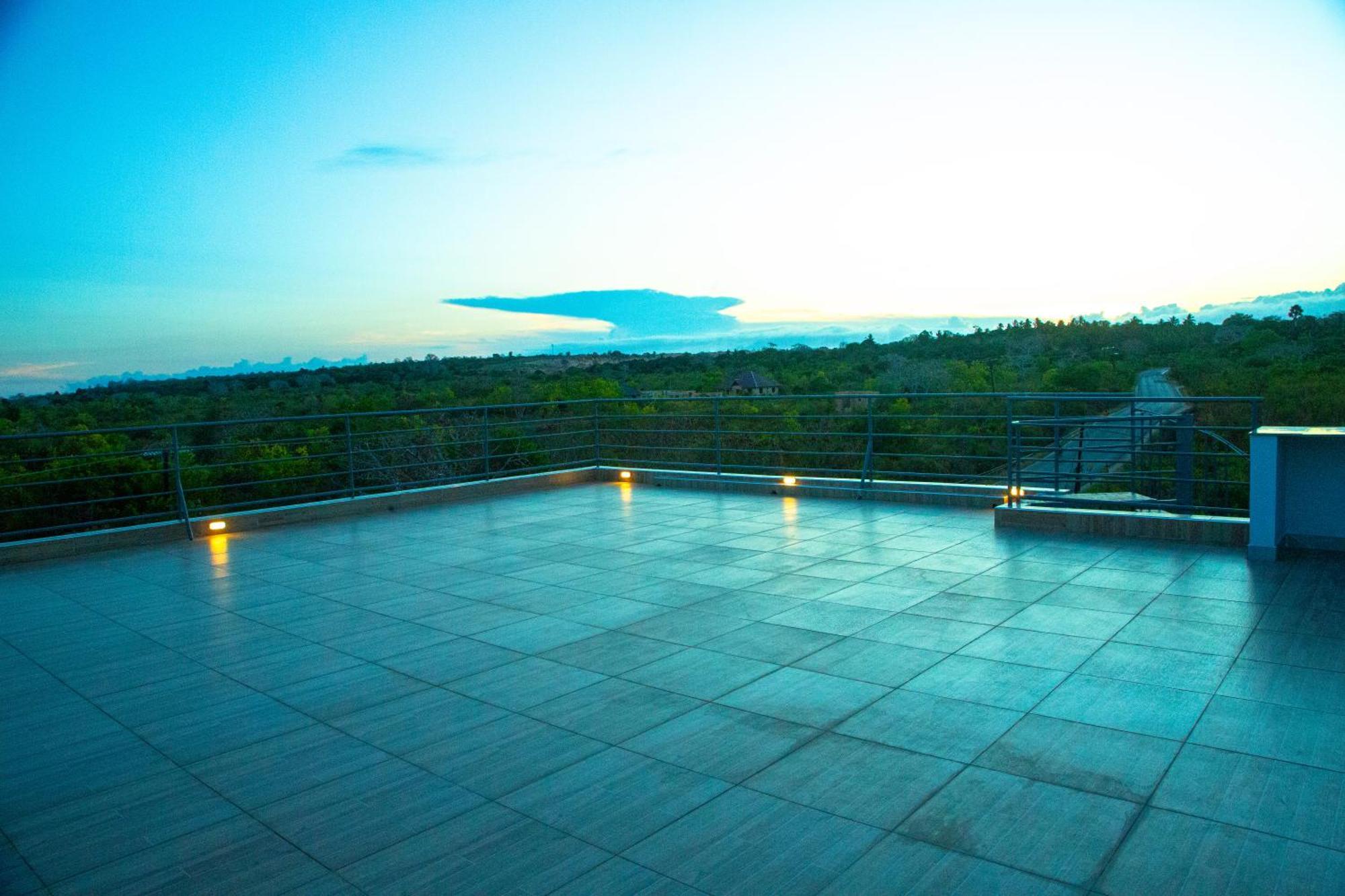 Jazira Palace Pwani Mchangani Esterno foto